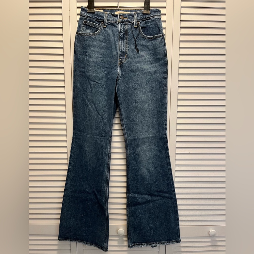 Levi’s NWOT 70s High Flare Denim Jeans Size 26